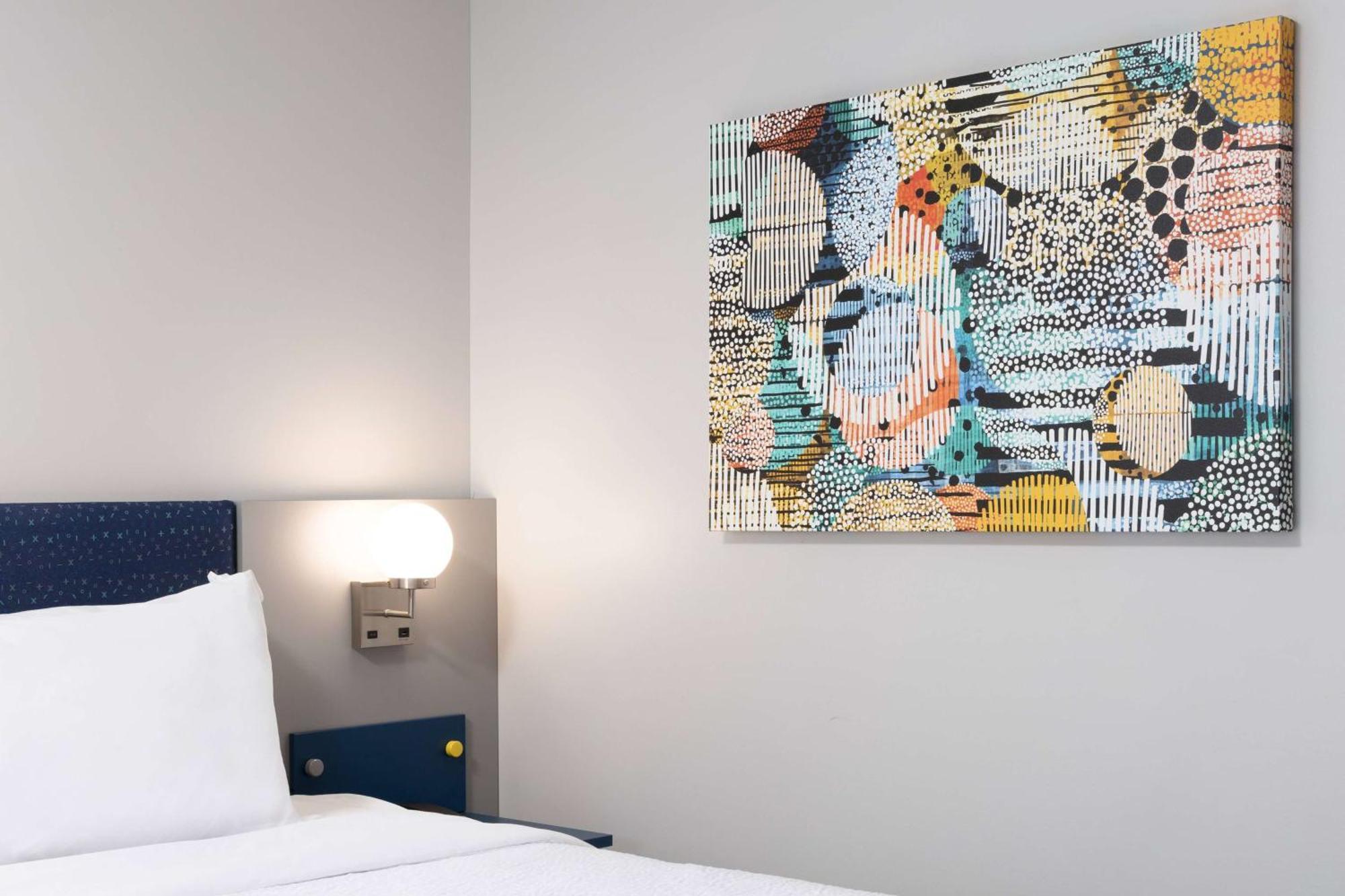 Microtel Inn & Suites By Wyndham Macedon Kültér fotó